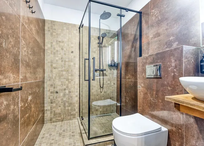 Stylish Flat With Heated Floors And Private Parking * Riga