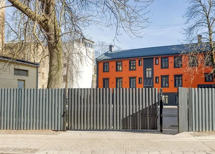 Apartment Stylish Flat With Heated Floors And Private Parking Riga