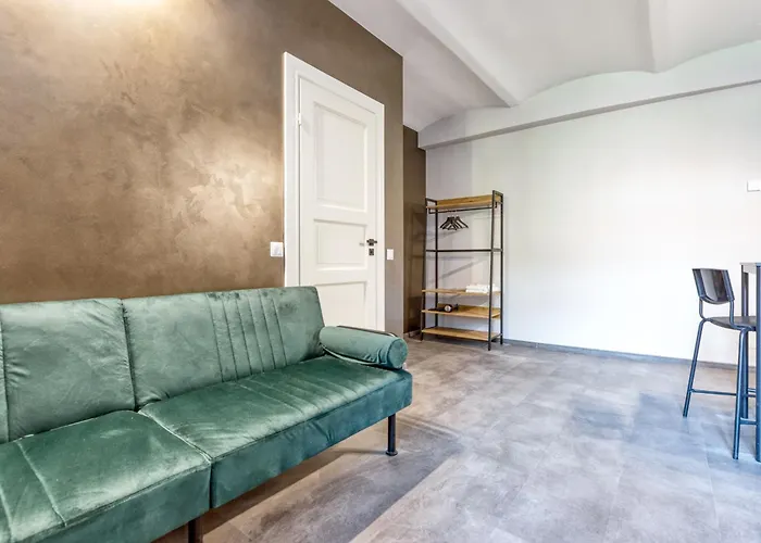 Stylish Flat With Heated Floors And Private Parking Apartment Riga